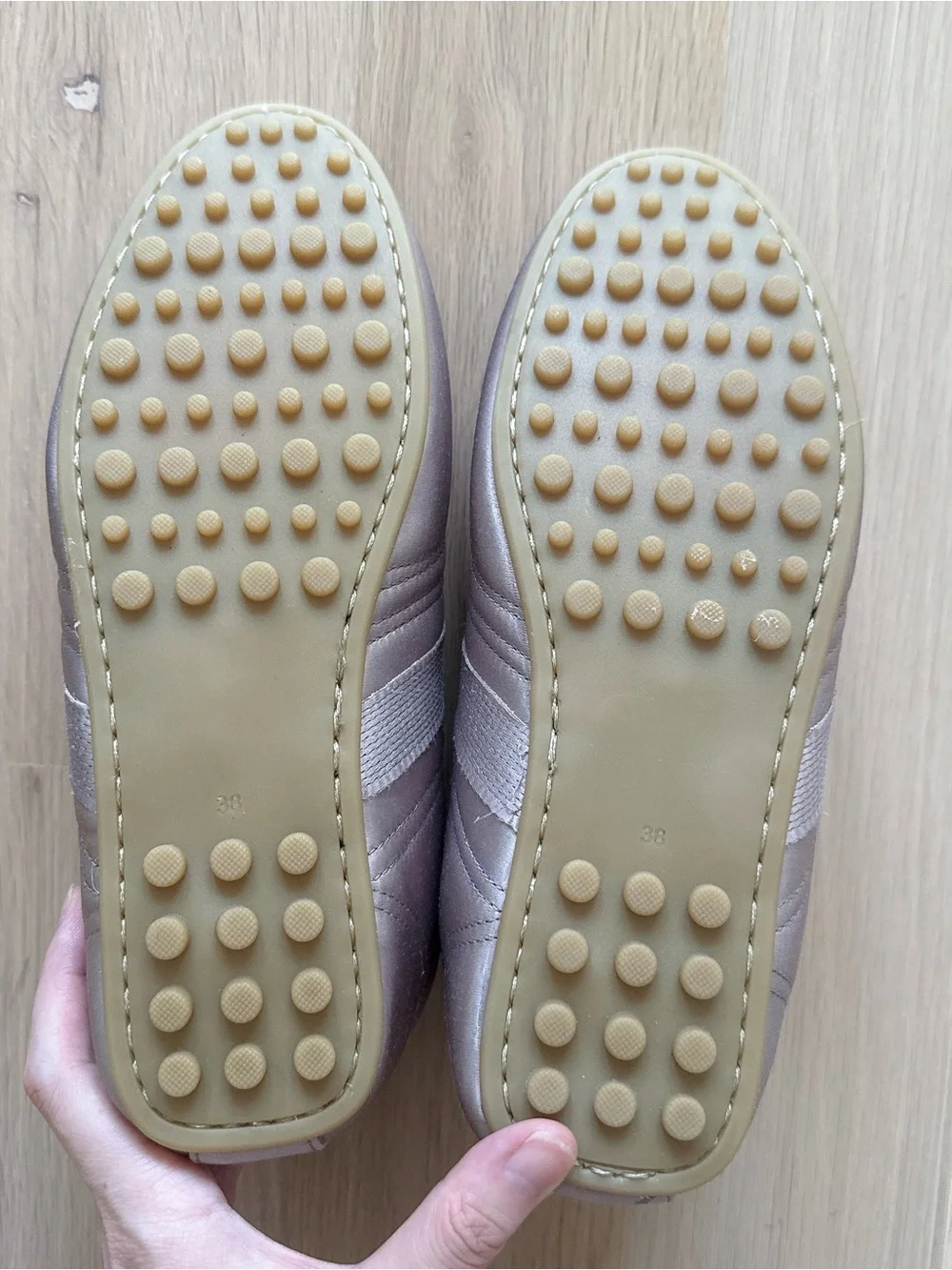 ALOHAS silhouette upper