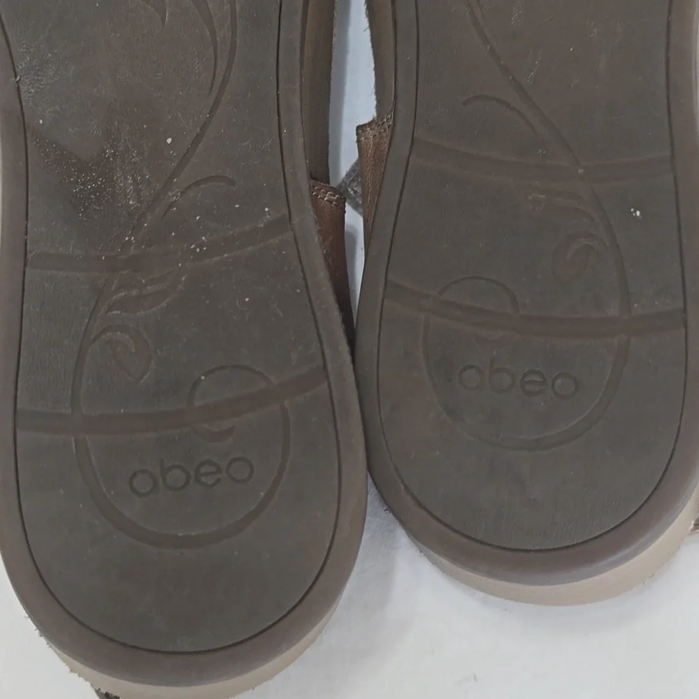 Abeo both comfort leather