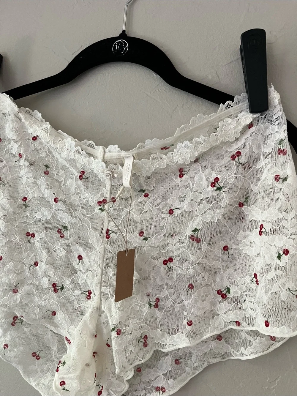 SKIMS stretch lace