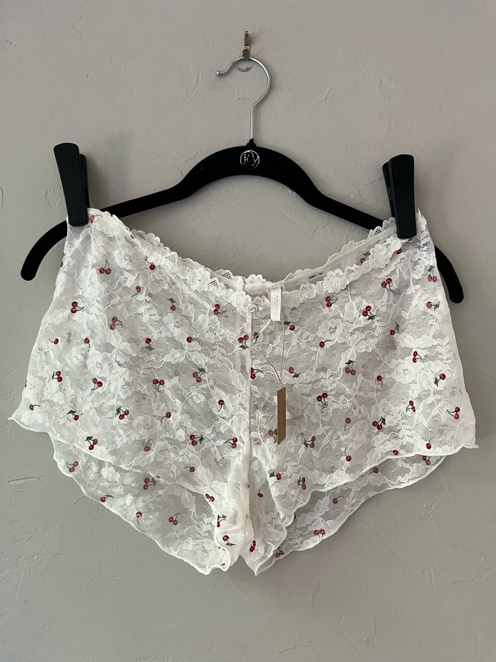 SKIMS stretch lace