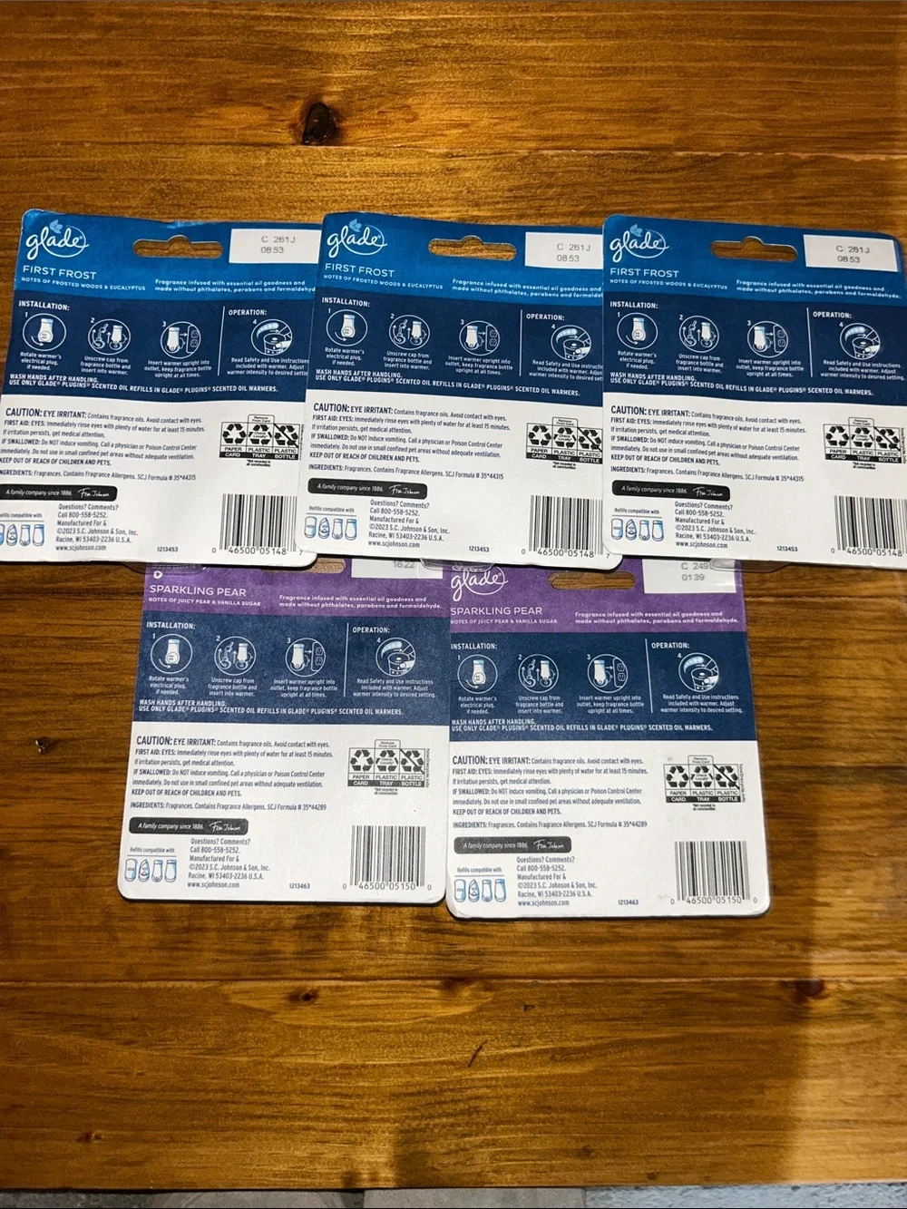 NEW- Glade PlugIns (First Frost/Sparkling Pear) 2 Pack Refills Air Freshener