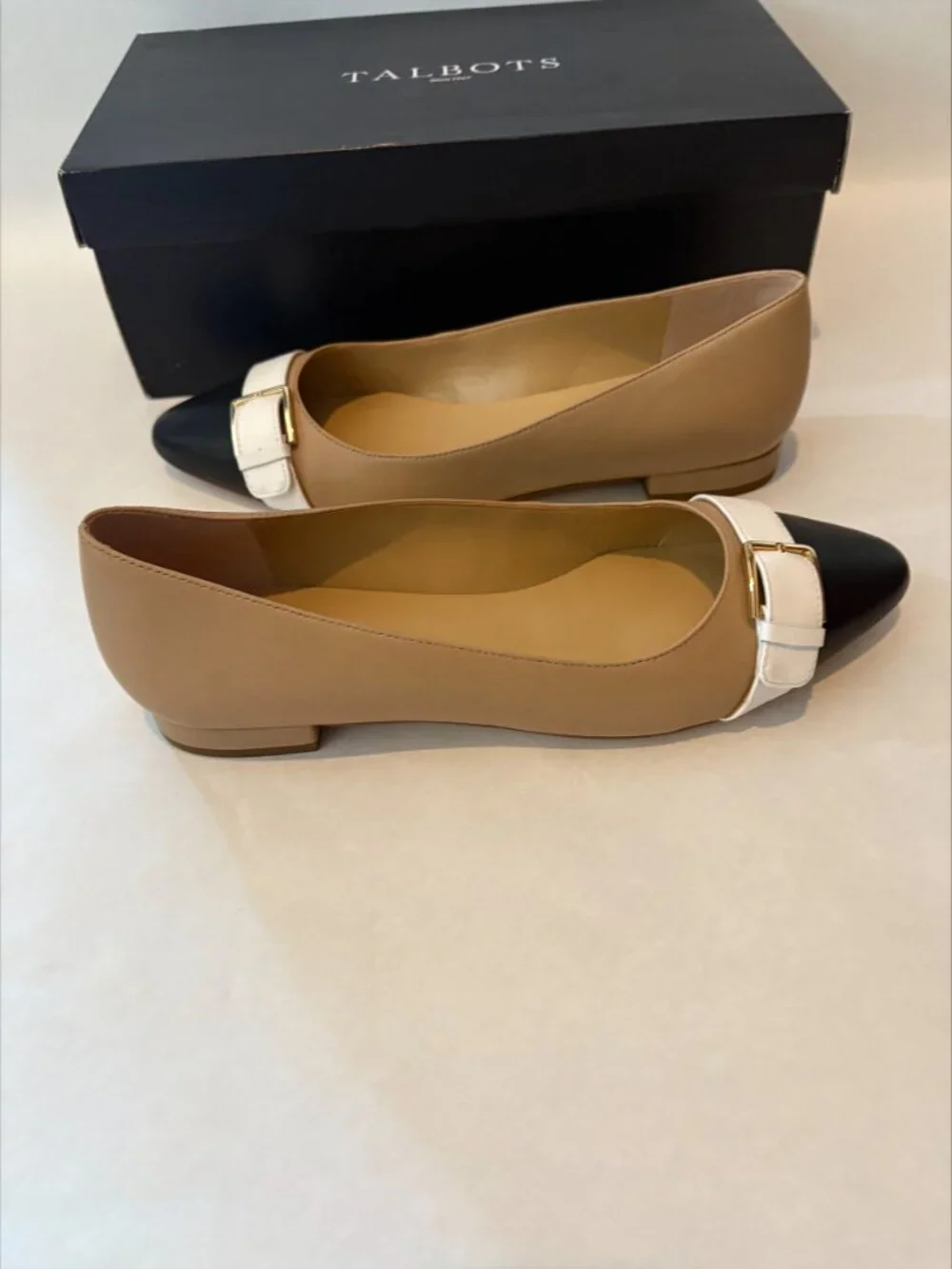 New in Box Talbots Navy White Nude Edison Buckle Flats Size 9