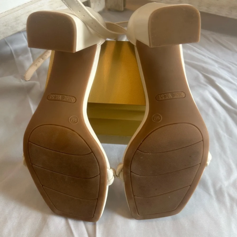 Nine West chic nine