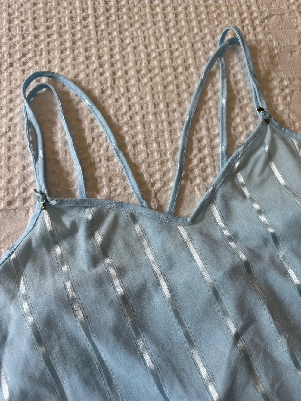 Petra Fashions light smooth