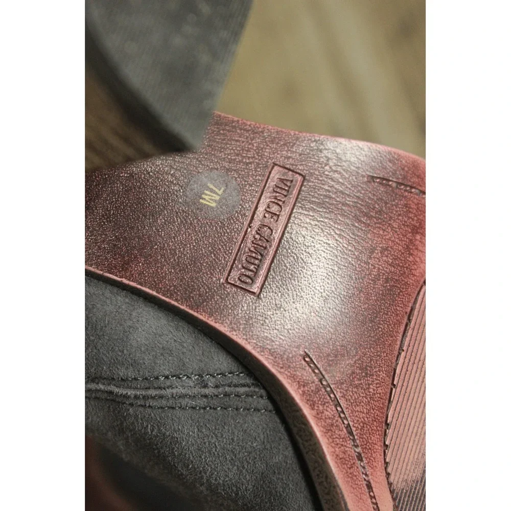 Vince Camuto we re