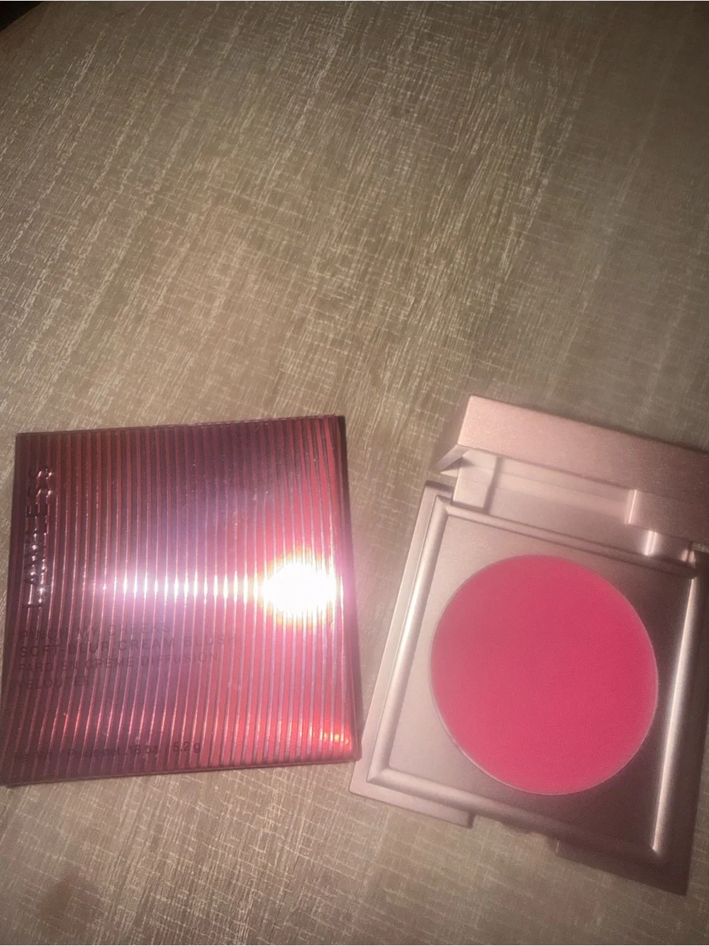 LAWLESS cream blush