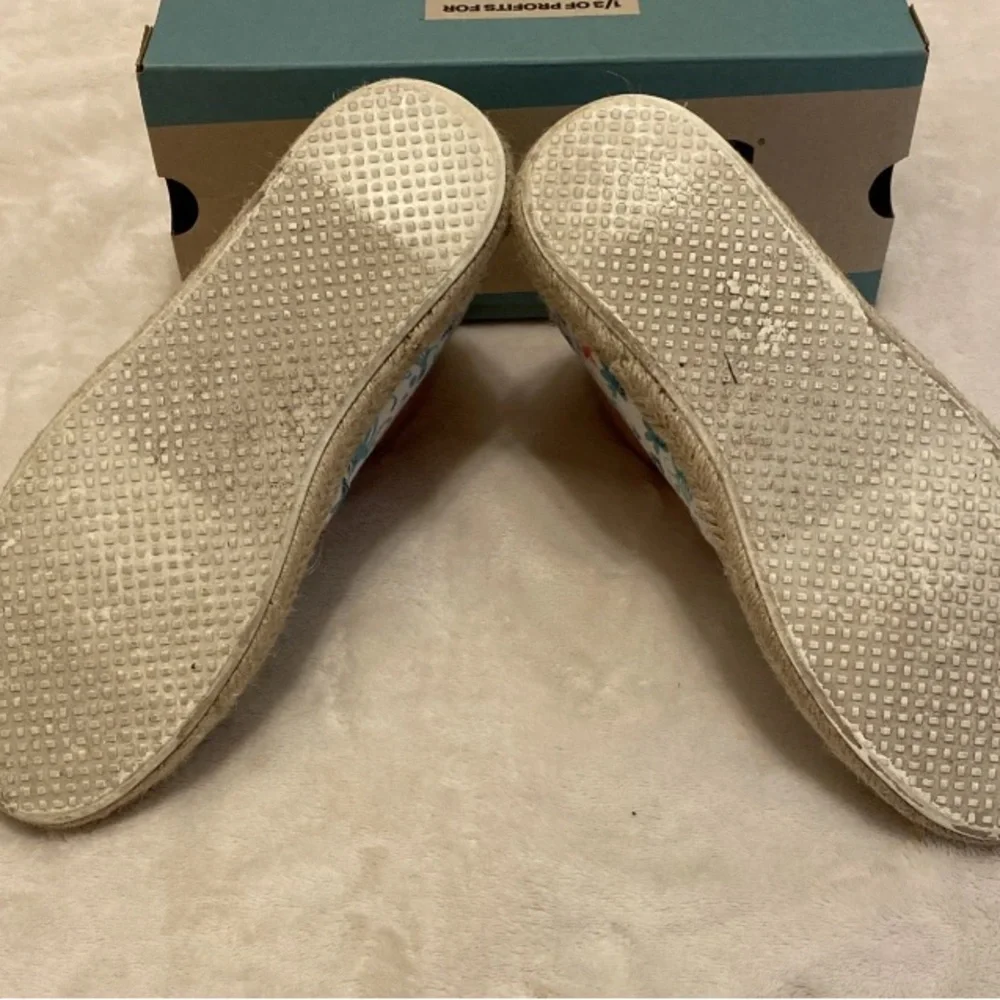Toms manufacturer calls