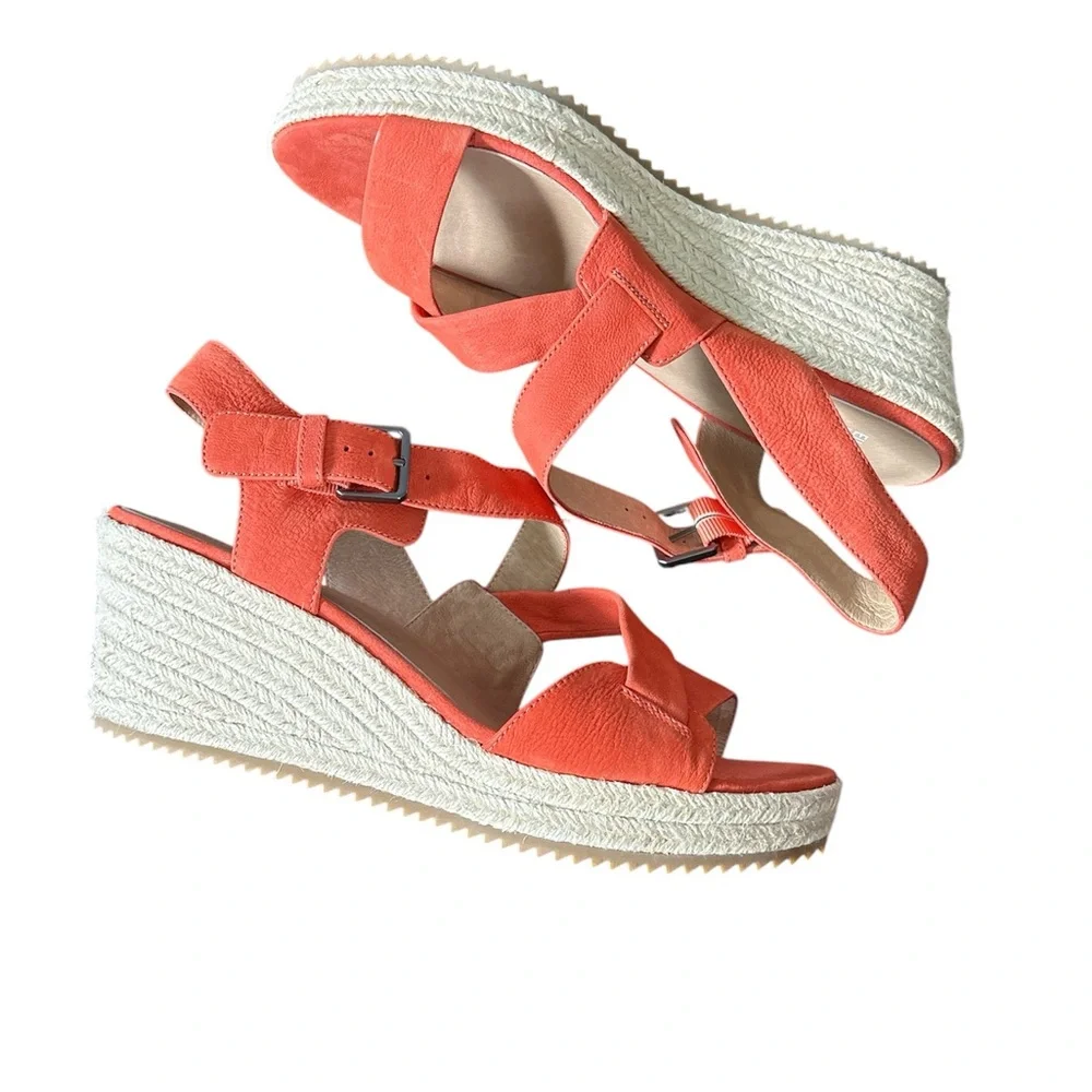 Eileen Fisher suede upper