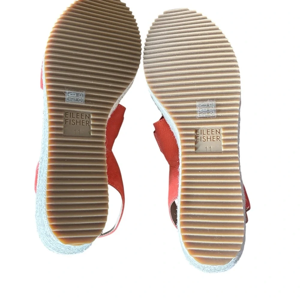Eileen Fisher suede upper