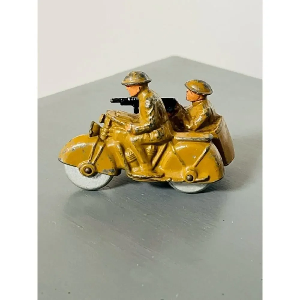 Vintage Barclay Manoil Lead Toy Soldier Motorcycle Sidecar Machine Gun Gunner