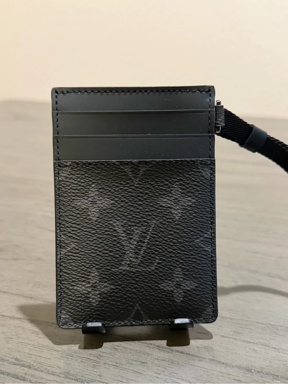 Louis Vuitton slim card