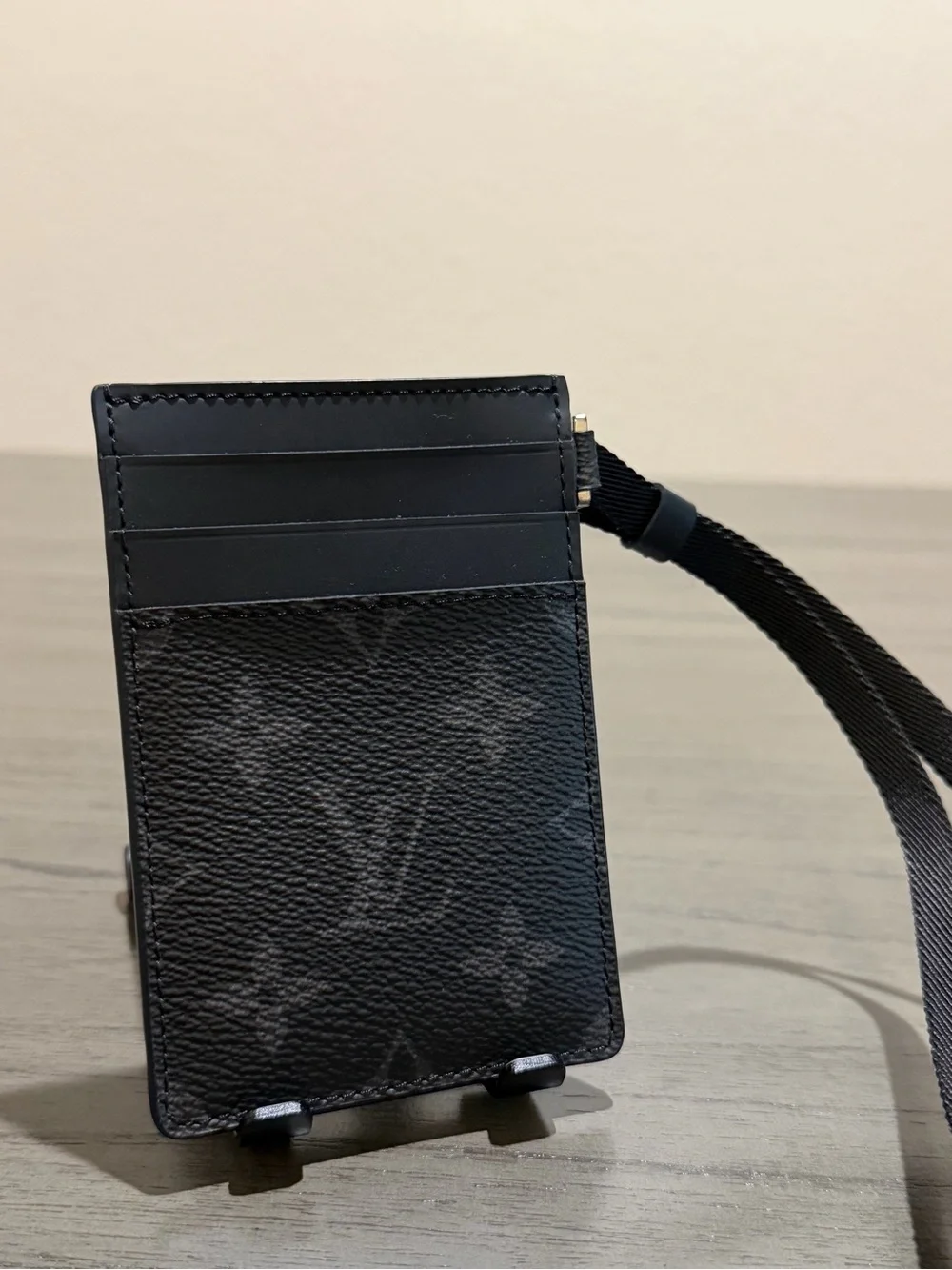 Louis Vuitton slim card