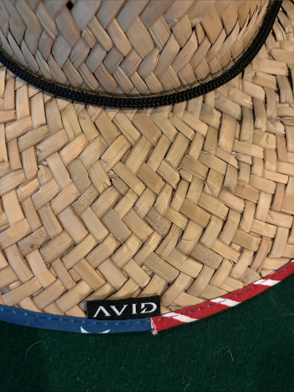 Avid men wide