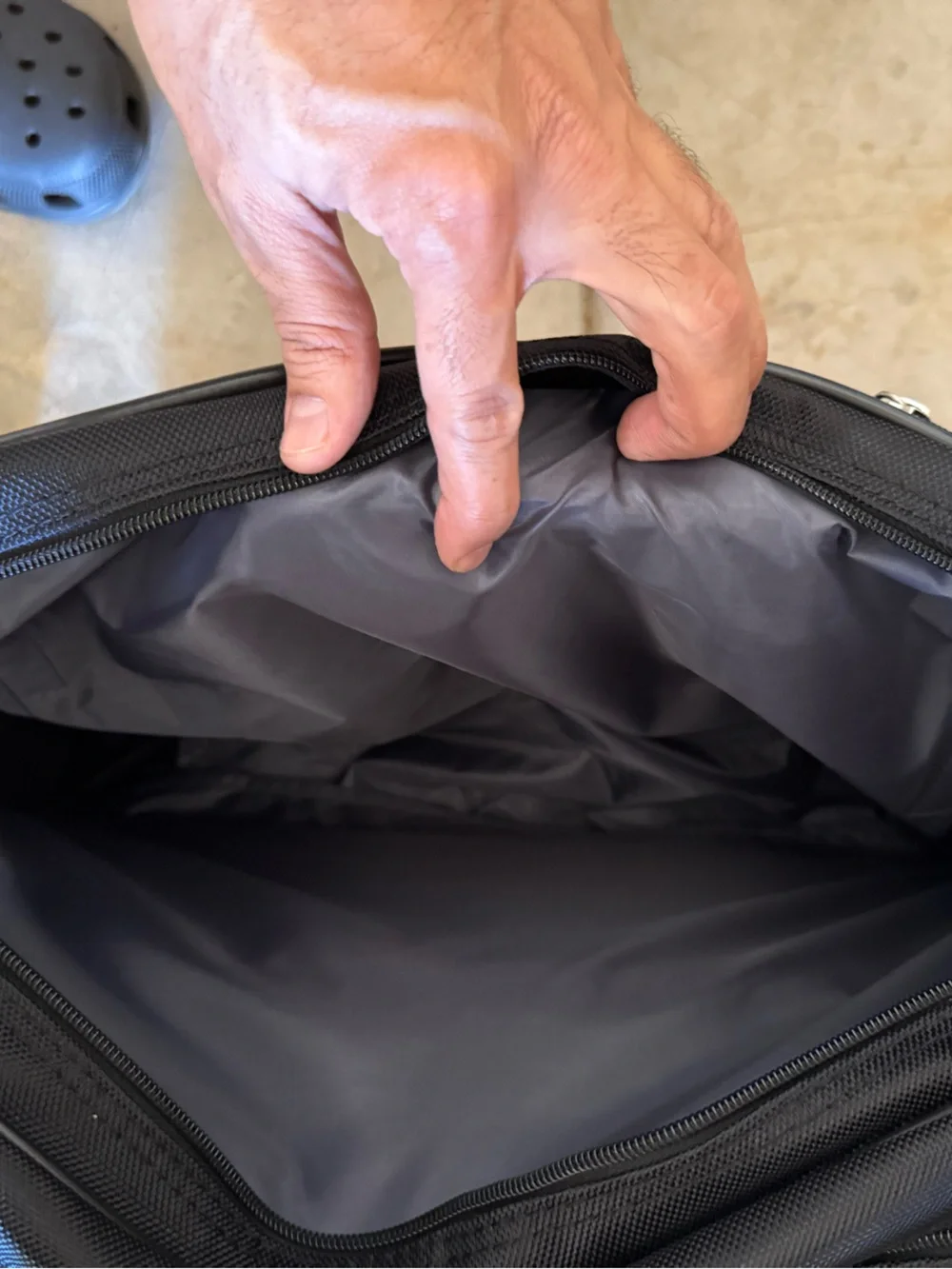 Targus Black Rolling Laptop Bag