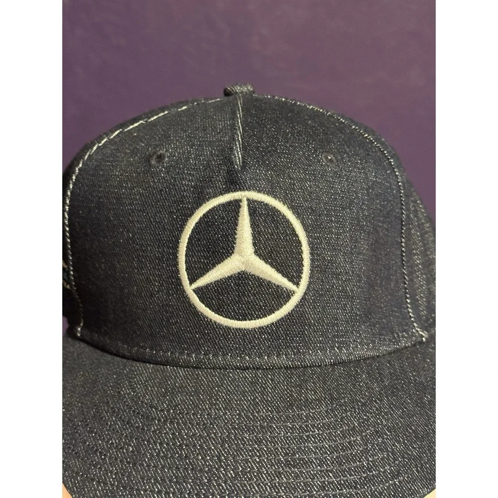 Mercedes AMG Petronas mercedes amg