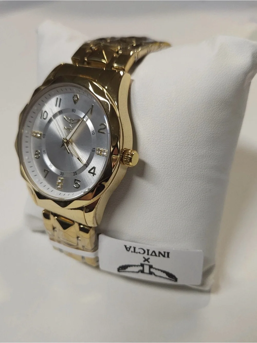 Invicta stylish wristwatch