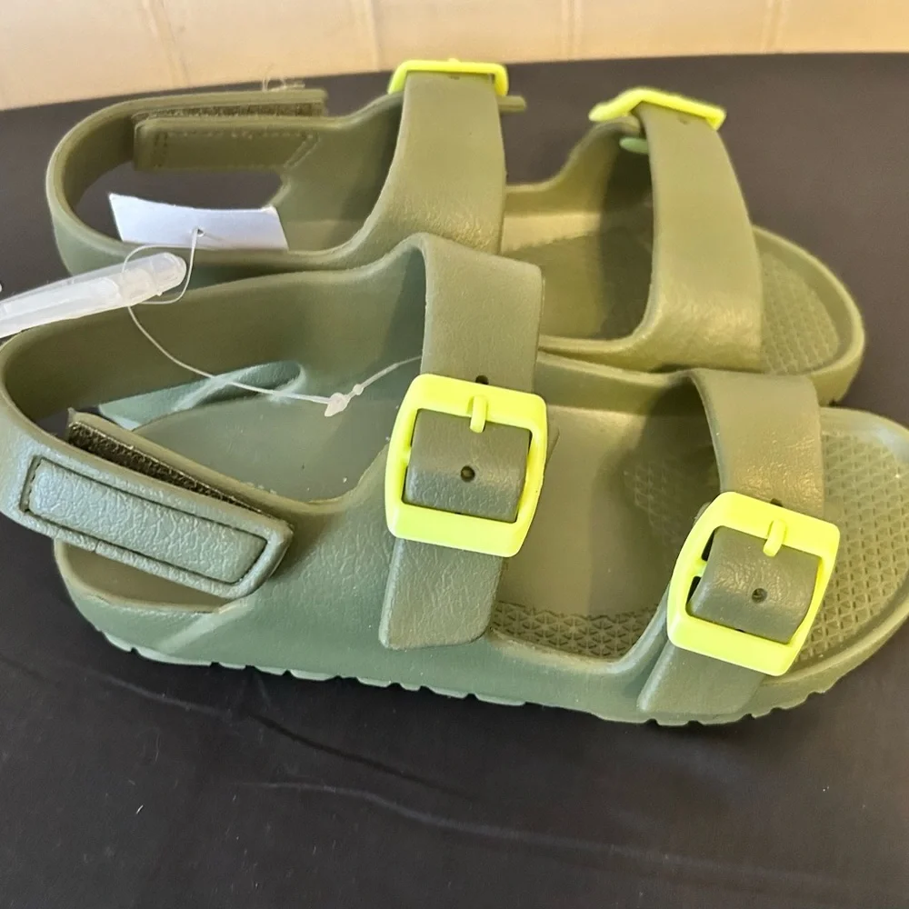 OshKosh Bgosh oshkosh b’
