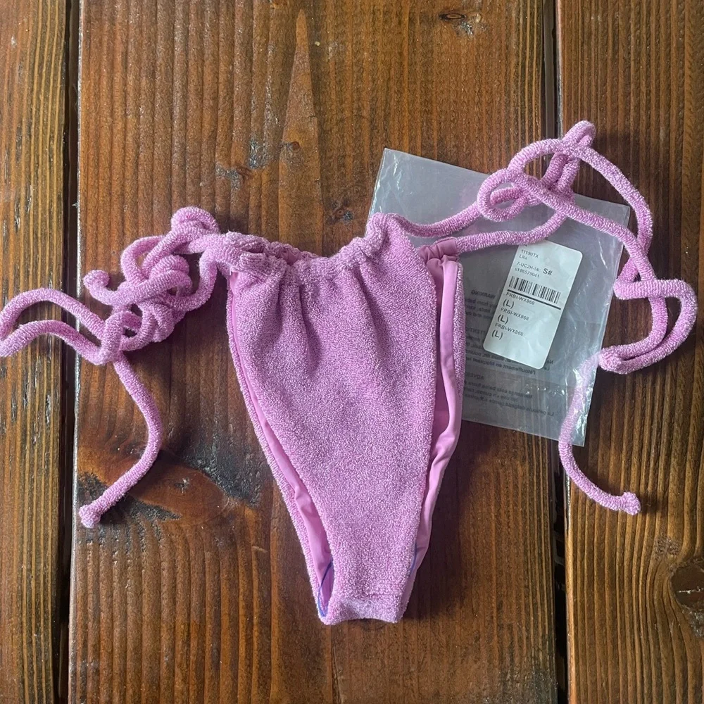 Frankies Bikinis nwt size