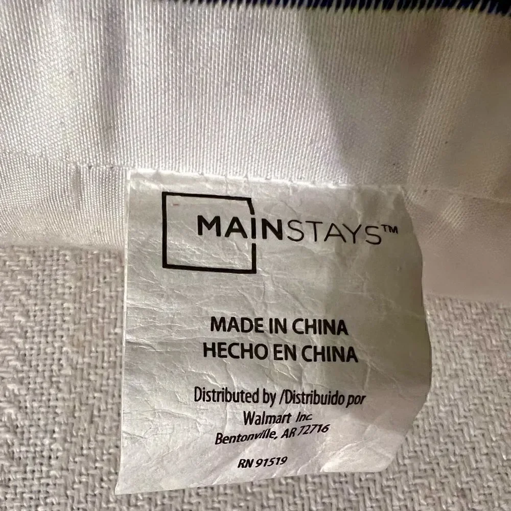 Mainstays throw pillow