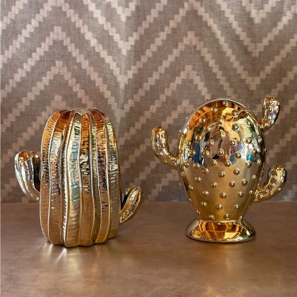 N/A decorative gold