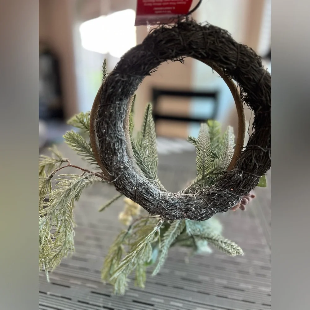Ashland Snowy Pine 8in Wreath with White Berry