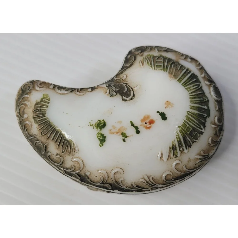 Antique Milk Glass Hand Painted Paisley Shaped Trinket Box w/‎ Lid RARE