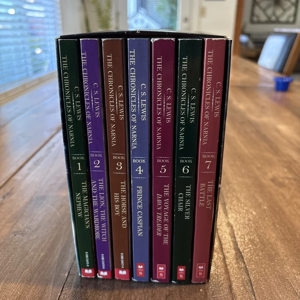 C.S. LEWIS‎ 