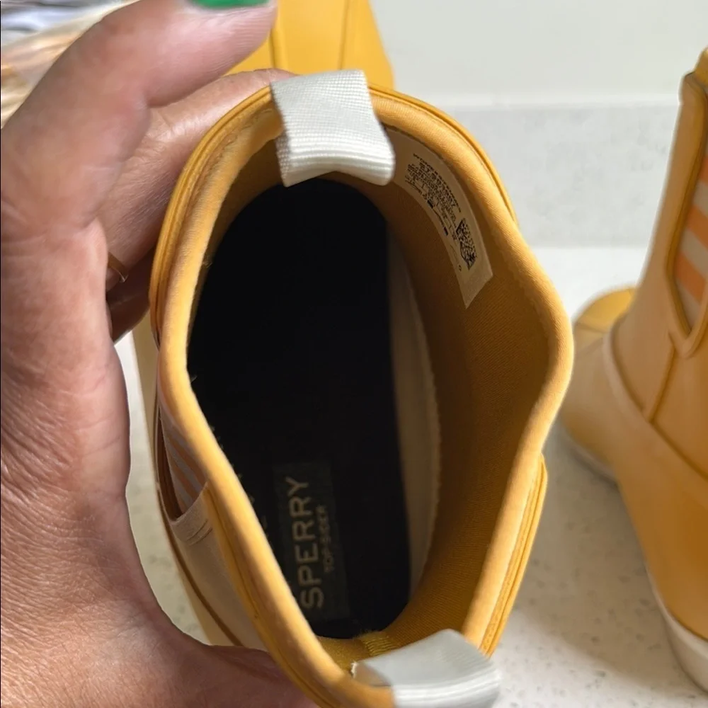 Sperry step out