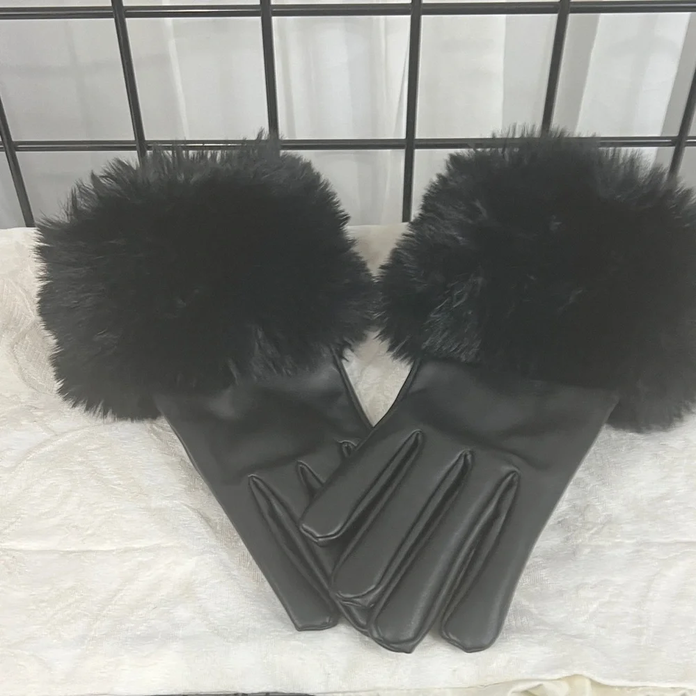 Faux Fur/Leather SMART GLOVES