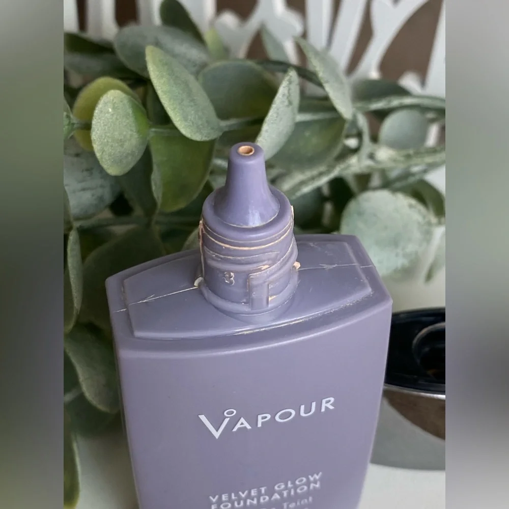 Vapour velvet glow