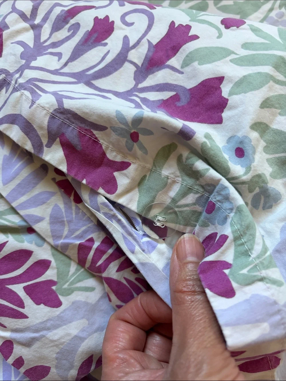 dwell 100% cotton ships