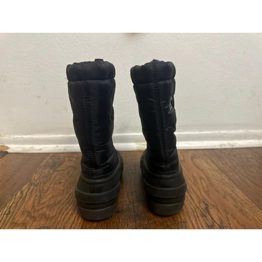 Sorel kids snow