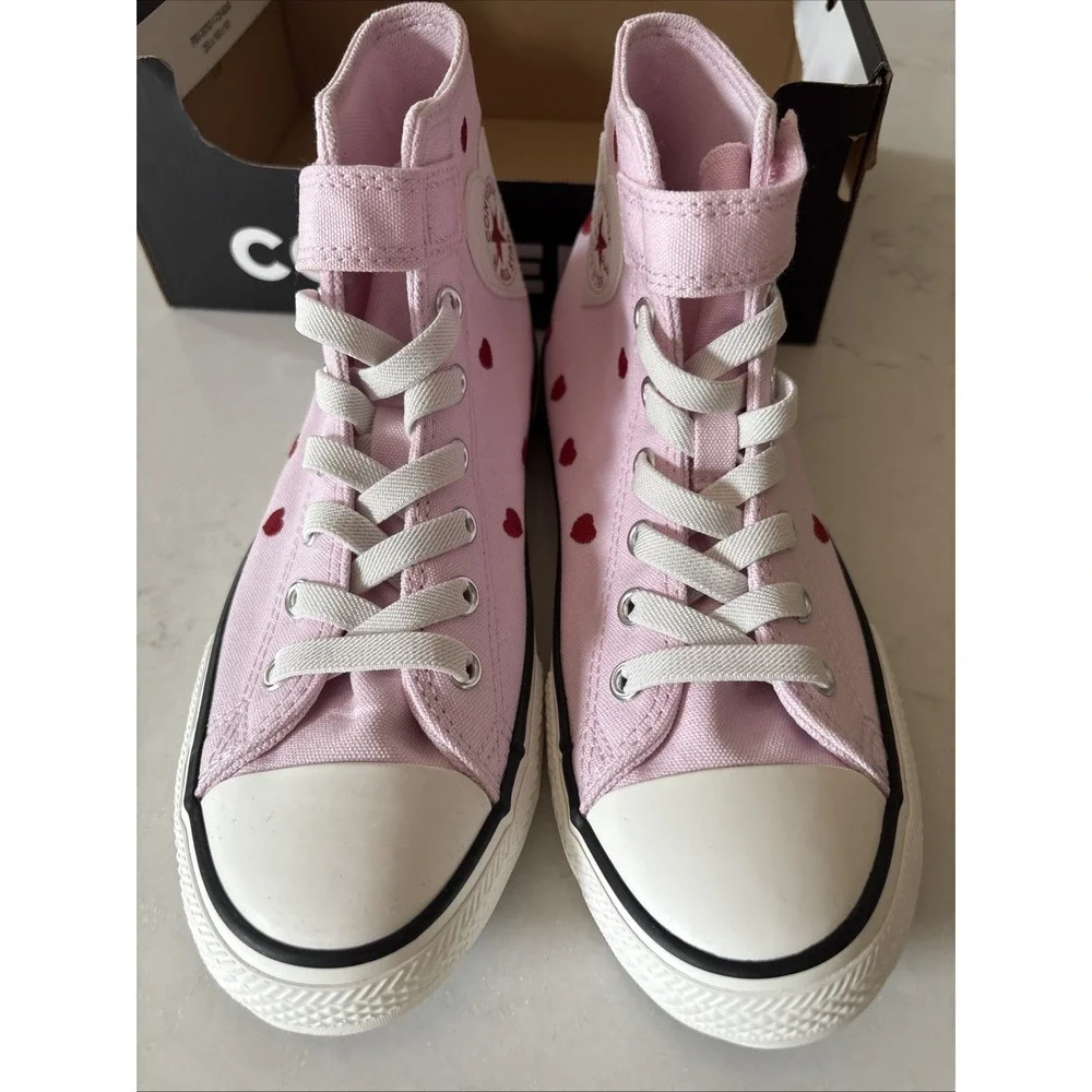 Converse girls sneakers