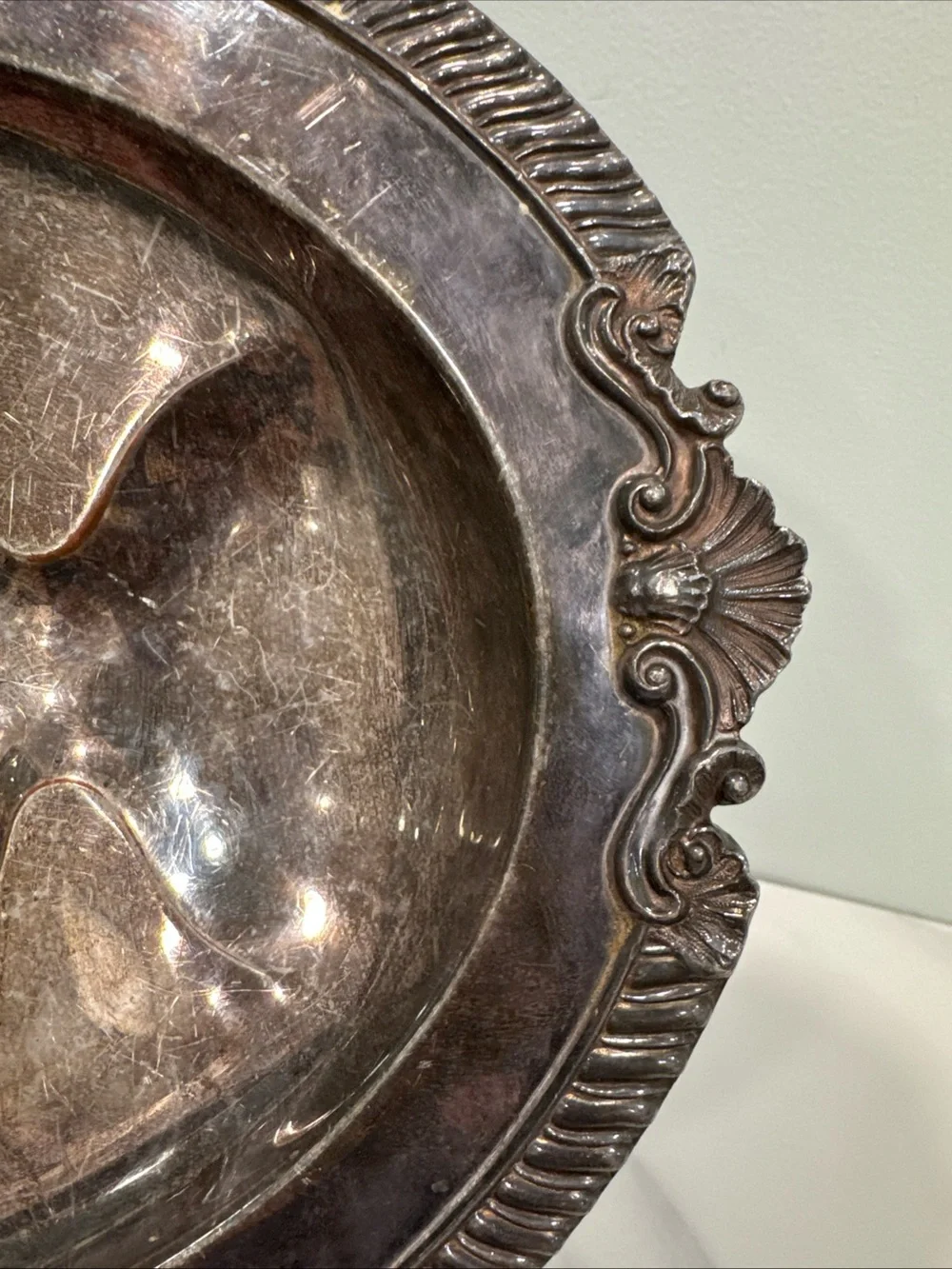 N/A ornate oval