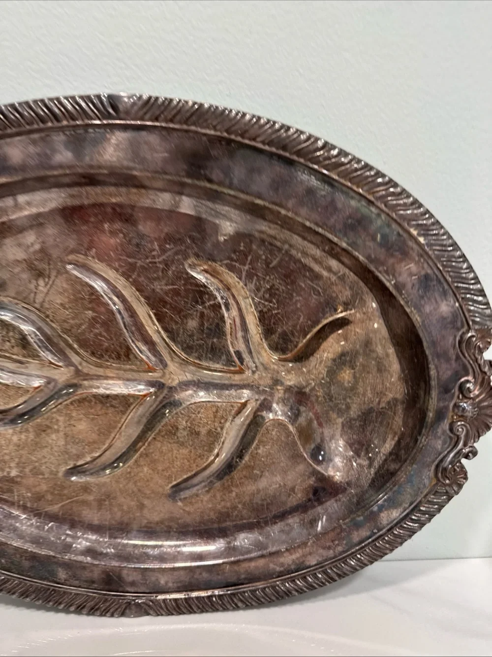 N/A ornate oval