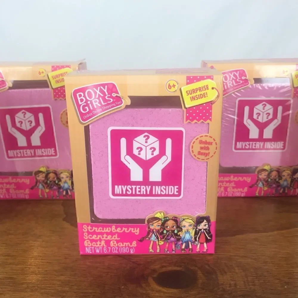 Boxy girl new box