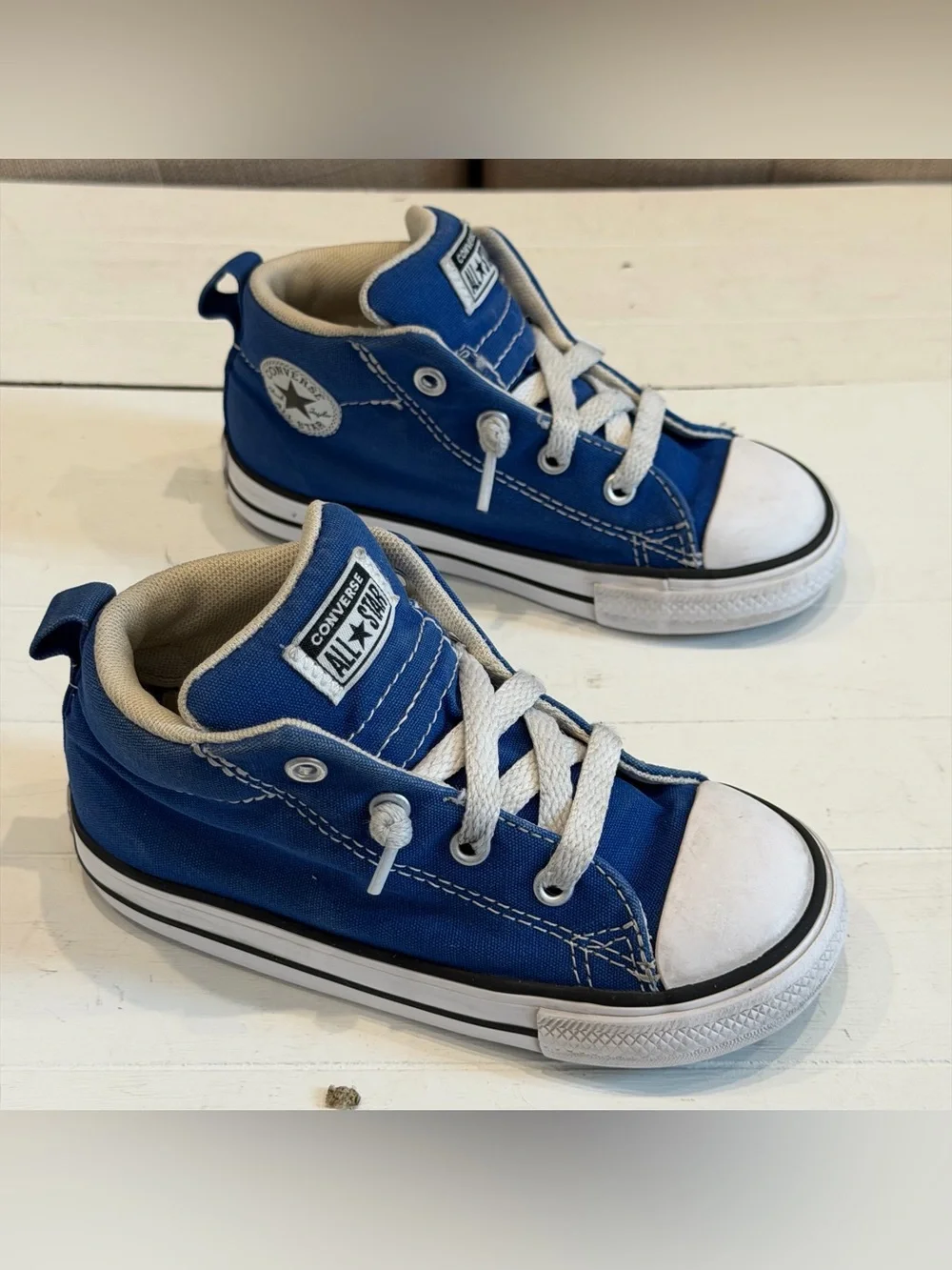 Converse toddler street