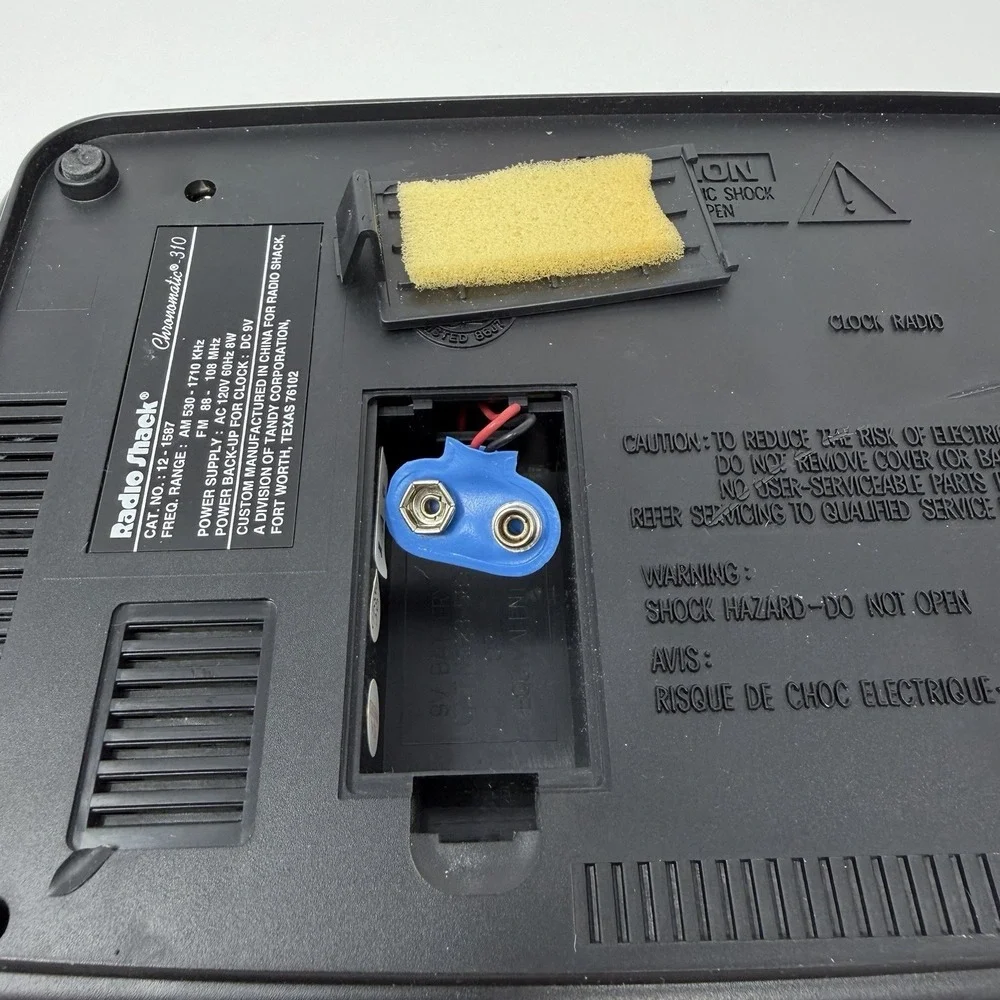 Radio Shack solid working