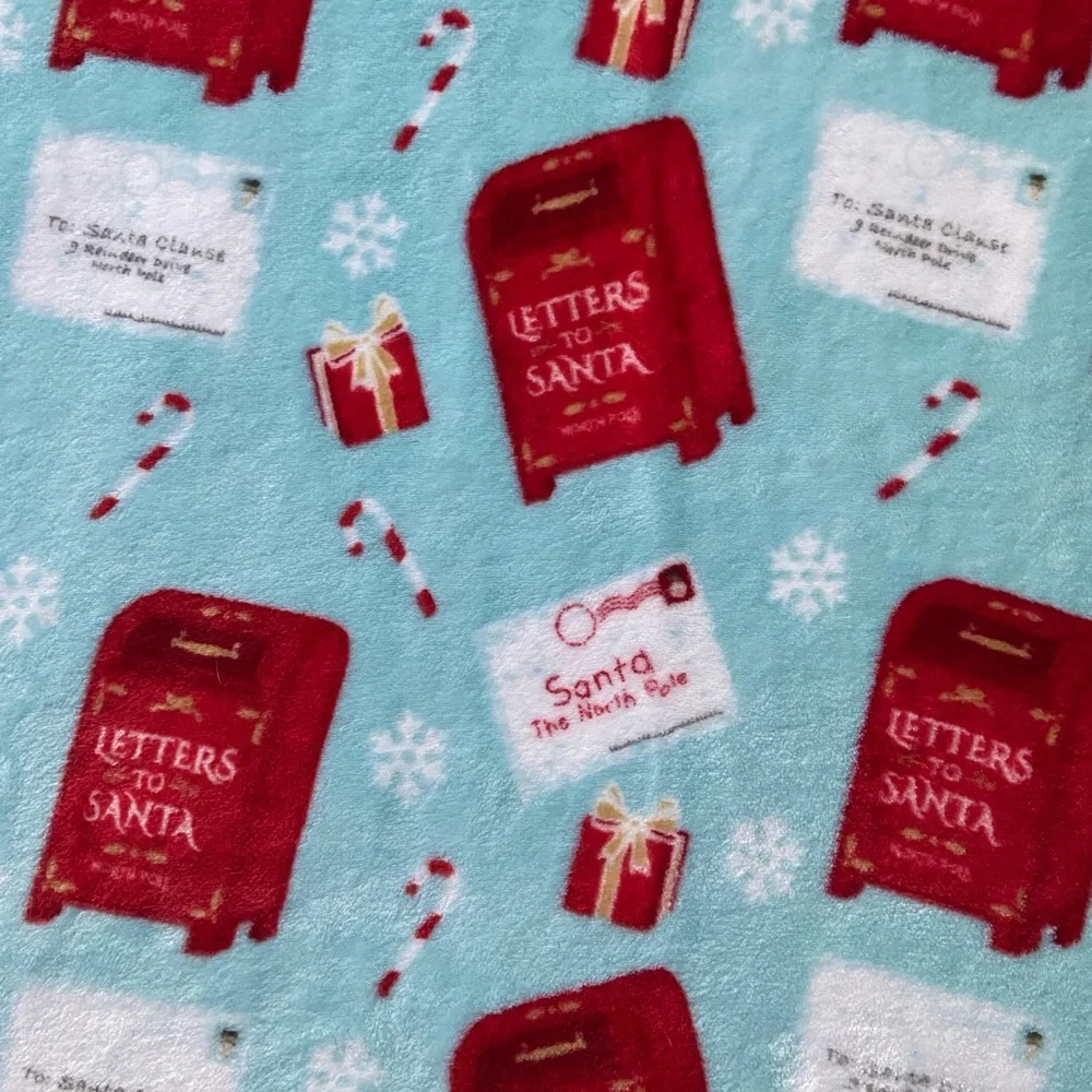 Artisan christmas throw