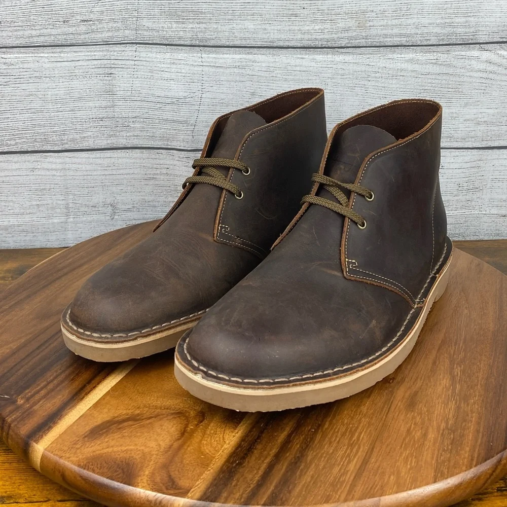 Clarks used purchase brown