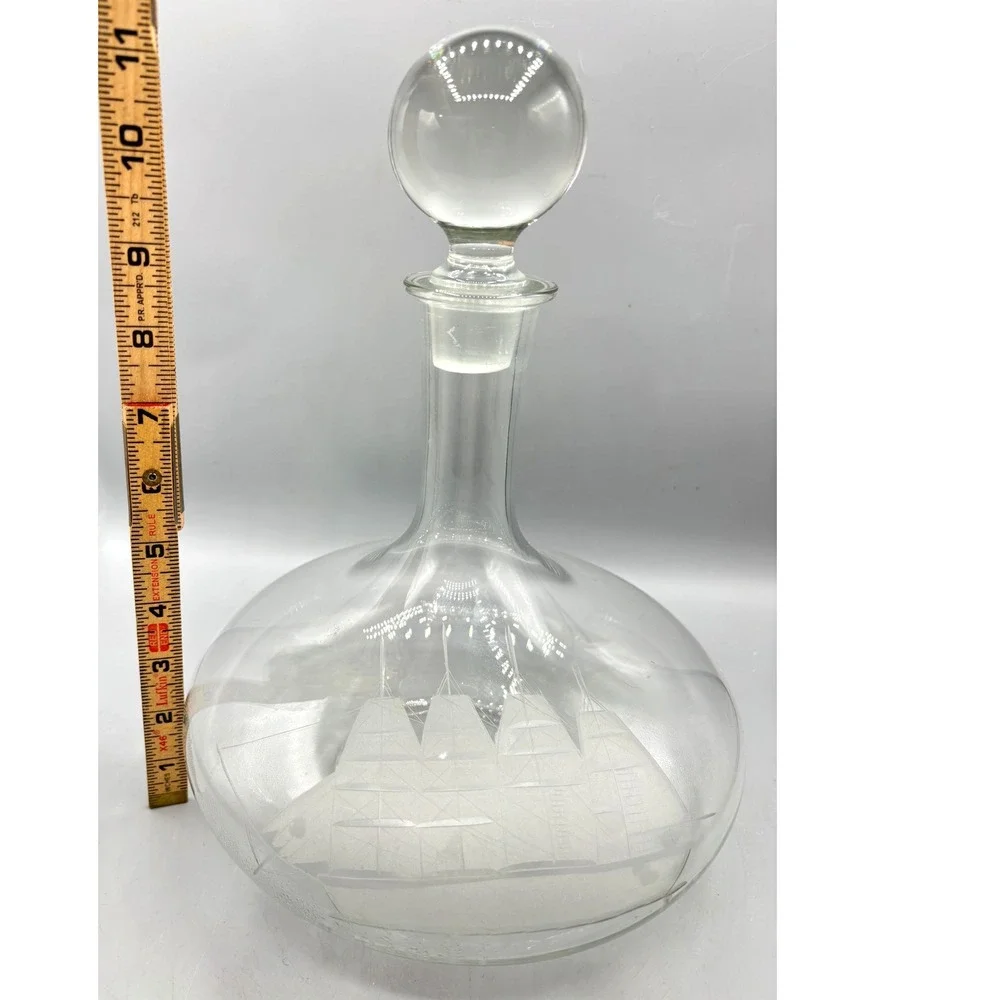 Unbranded barware clear