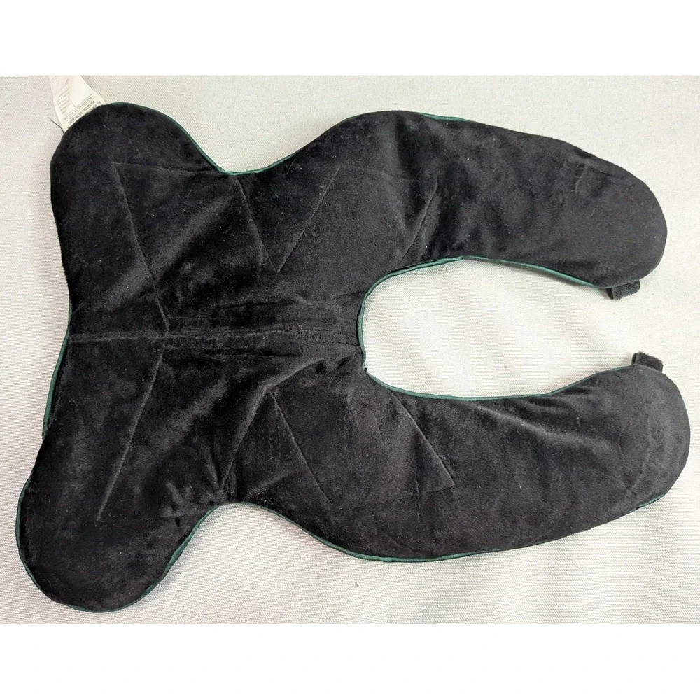 Unbranded travel neck