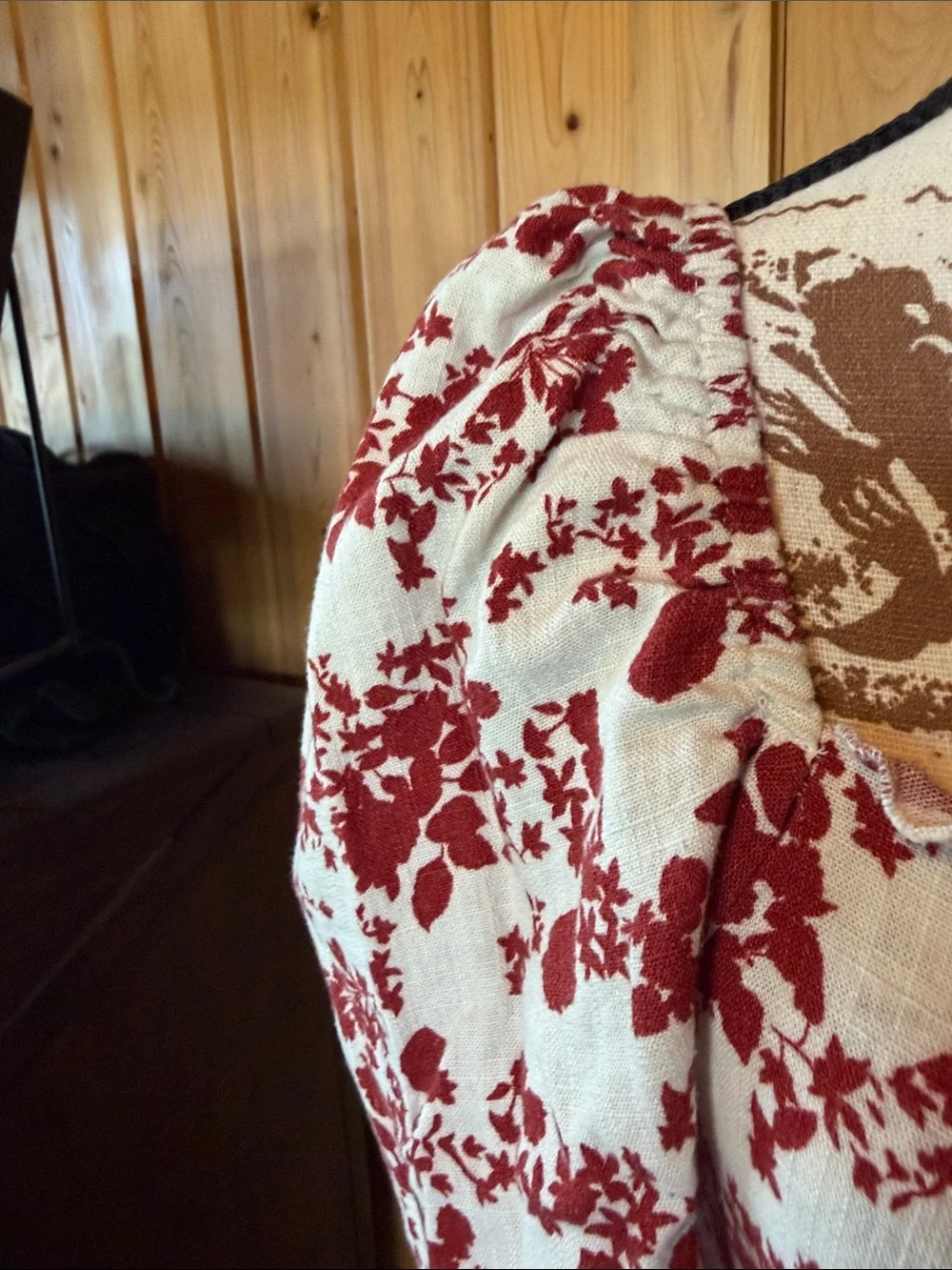 Zara White and Red Floral Square-Neck Blouse