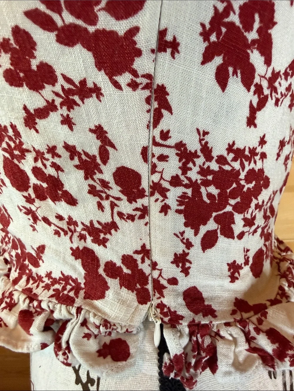 Zara White and Red Floral Square-Neck Blouse