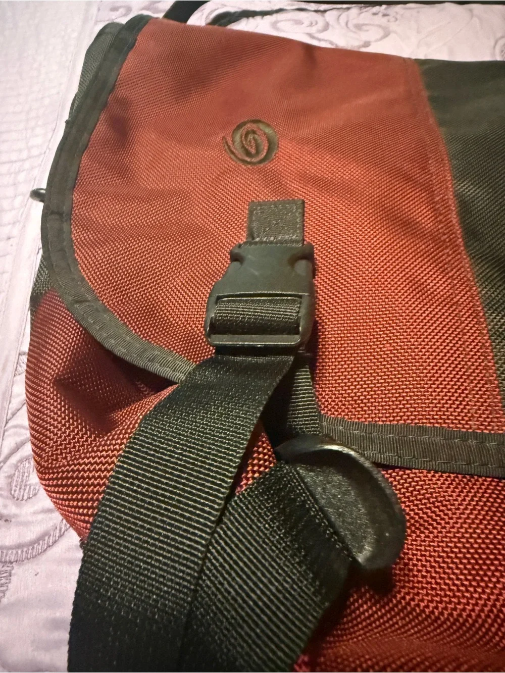 Timbuk2 durable maroon