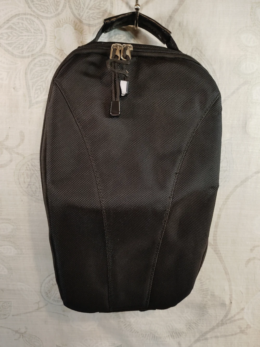 Men's Black Travel Shoe Bag - Compact Everyday Carry