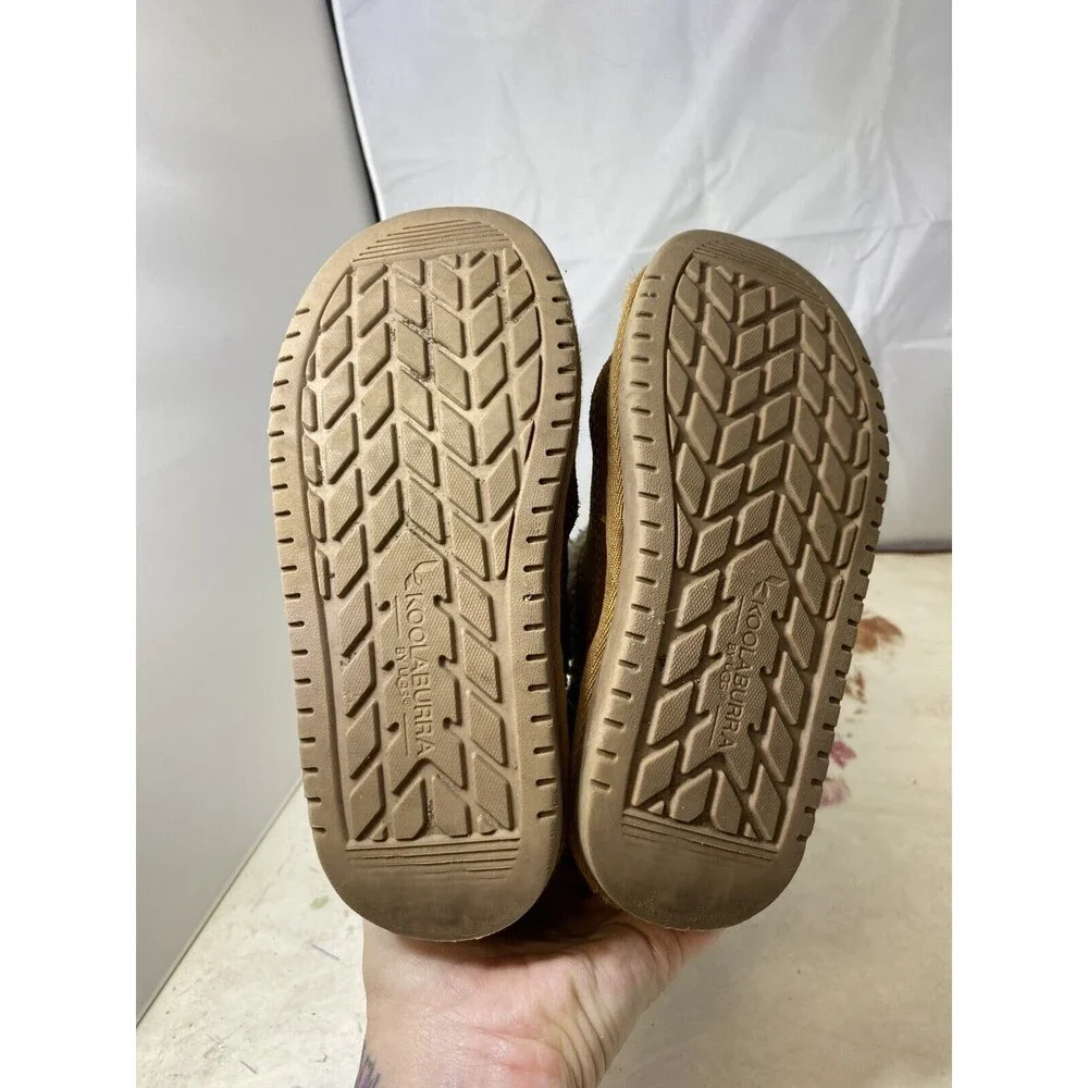 Koolaburra product pair