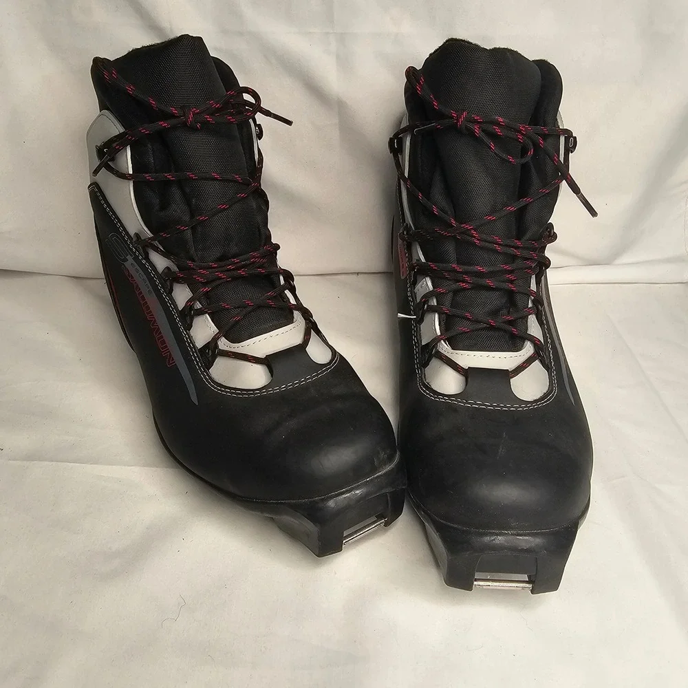 Salomon brand model