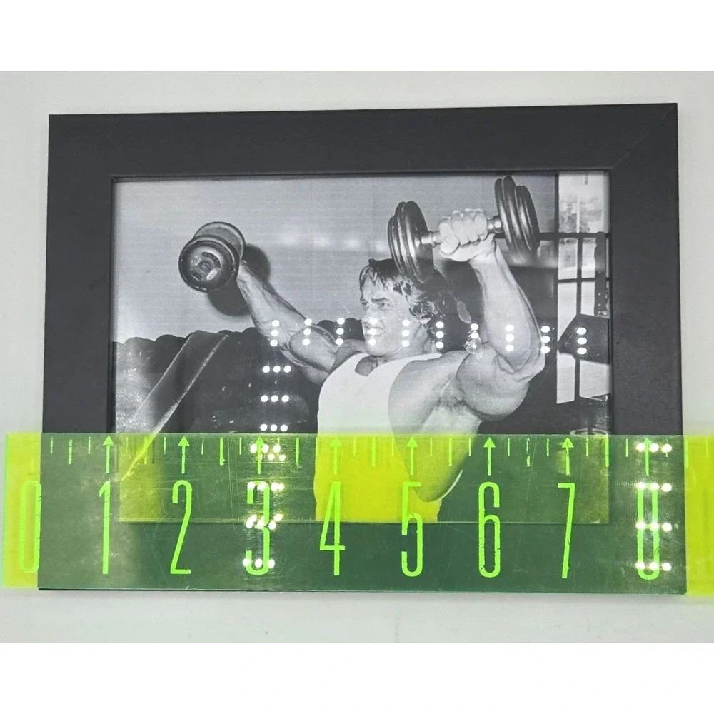 N/A framed black
