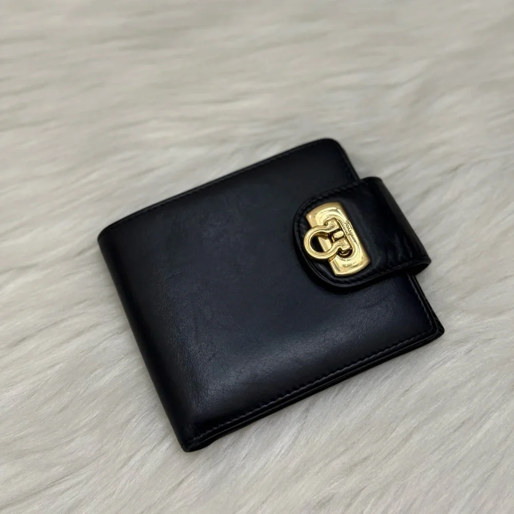Salvatore Ferragamo salvatore ferragamo